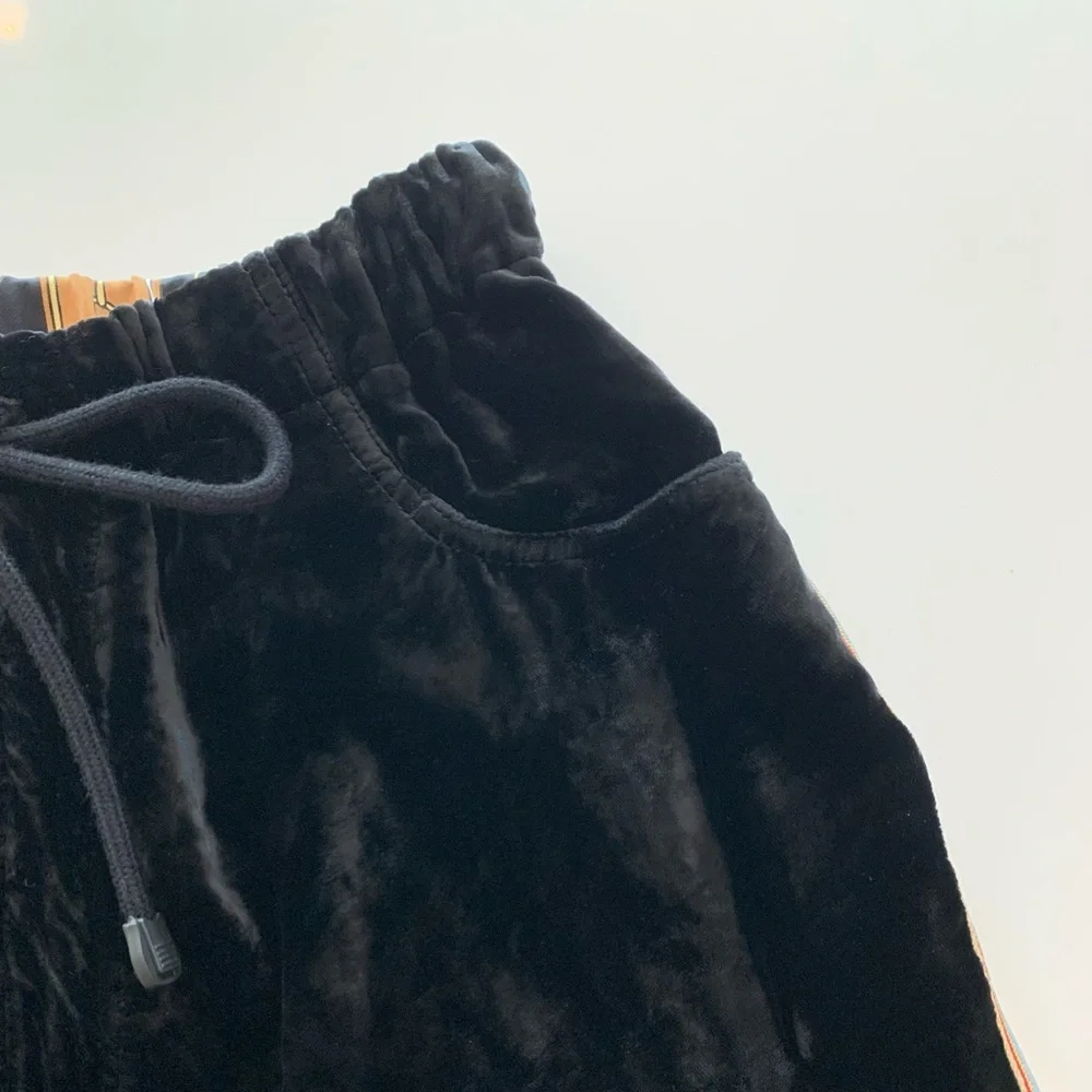 Gucci Velvet/Silk Horsebit Shorts - Picture 5 of 11